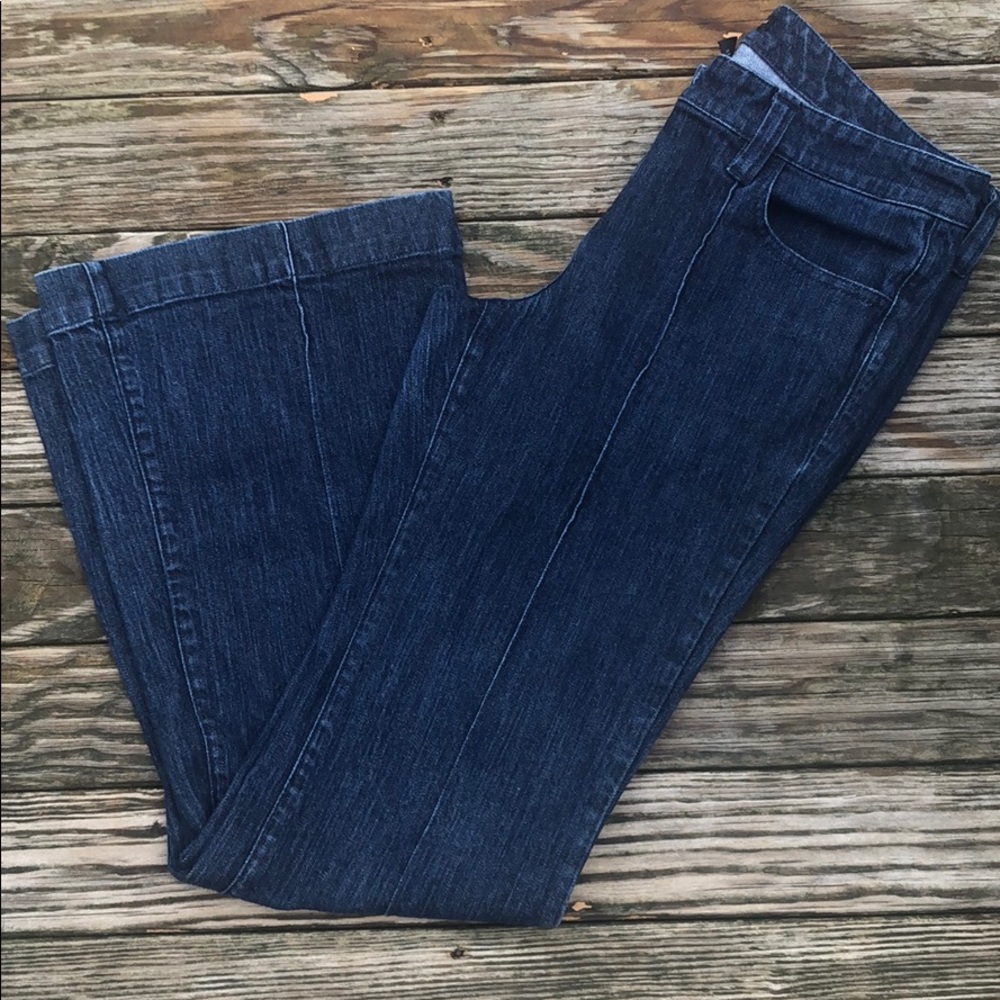 NY & CO mid rise CREASED FLARE jeans